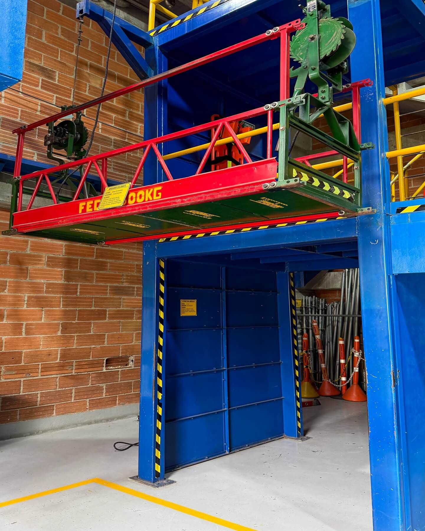 Curso de armado y desarmado de andamios - SIA Colombia