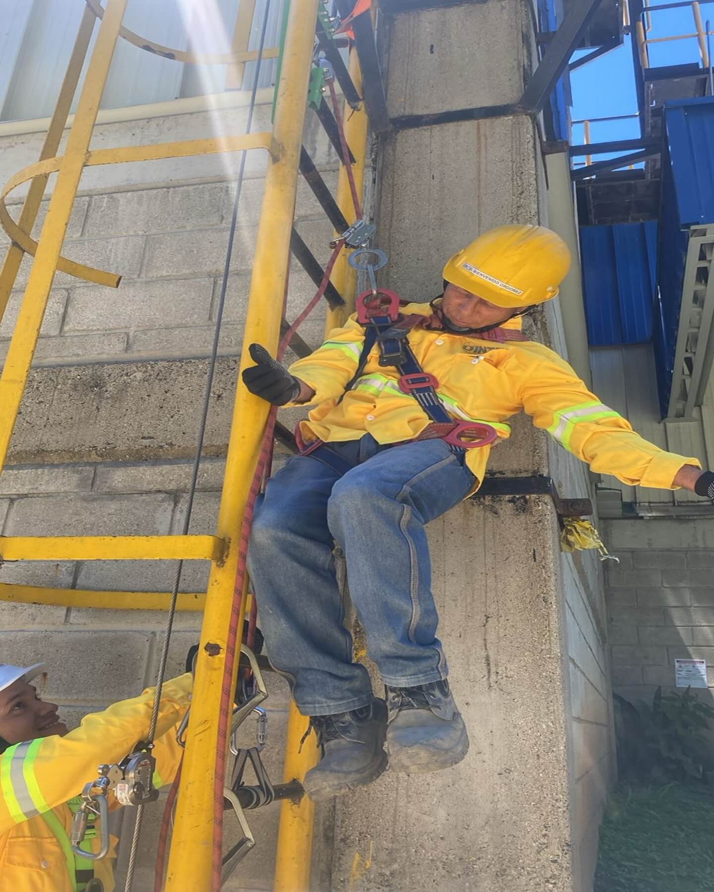 Curso de rescates en alturas - SIA Colombia